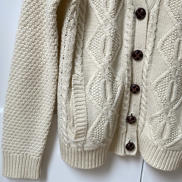 Cream grandpa sweater - Picture 3 of 12